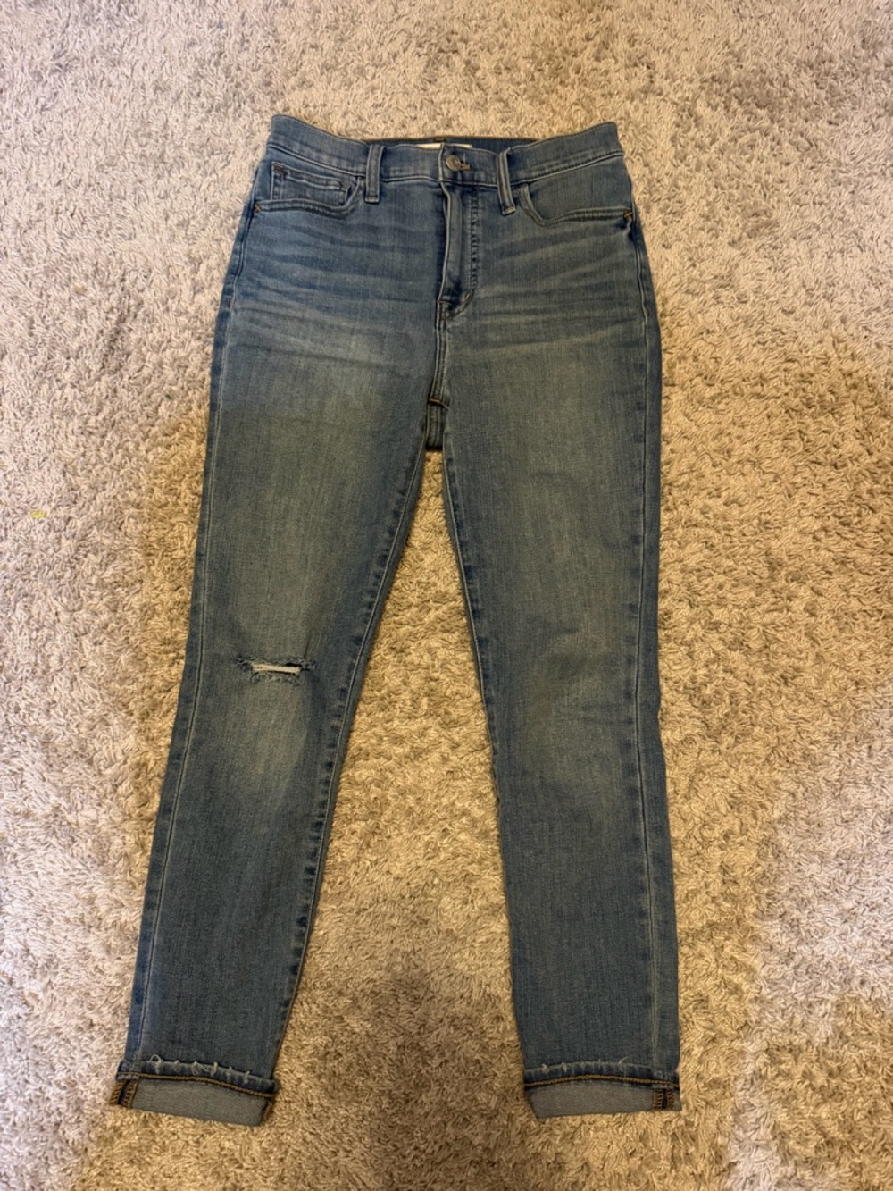 Madewell Light Blue Skinny Jeans with Subtle Knee Rip